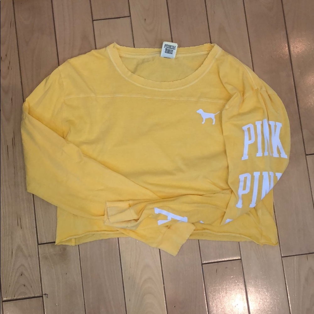 Victoria’s Secret/Pink cropped long sleeve shirt